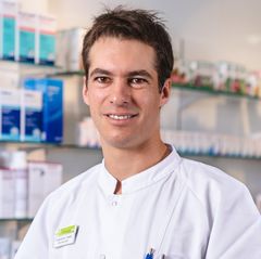Federico Tamò farmacista titolare - Farmacia Malè SA (Bellinzona - Ticino Svizzera)